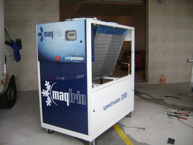 Unidade de refrigeração de água
